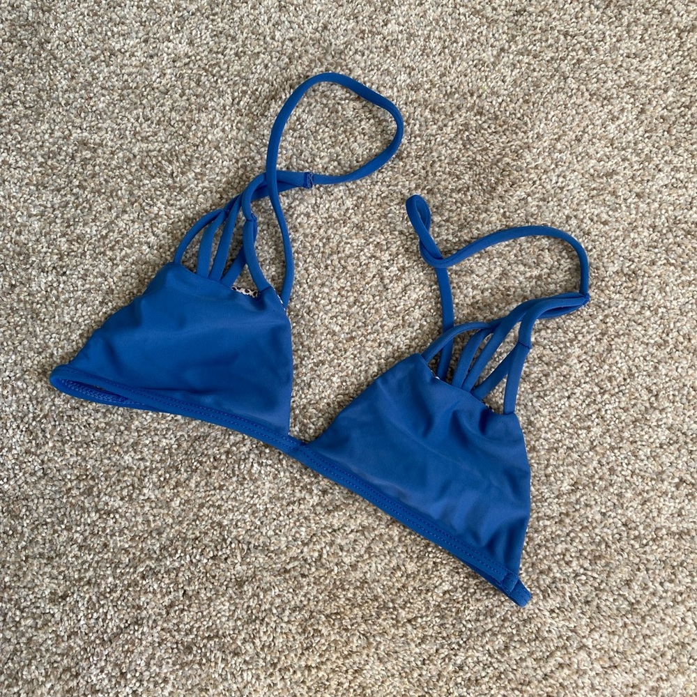 Acacia Swimwear Top - Size S